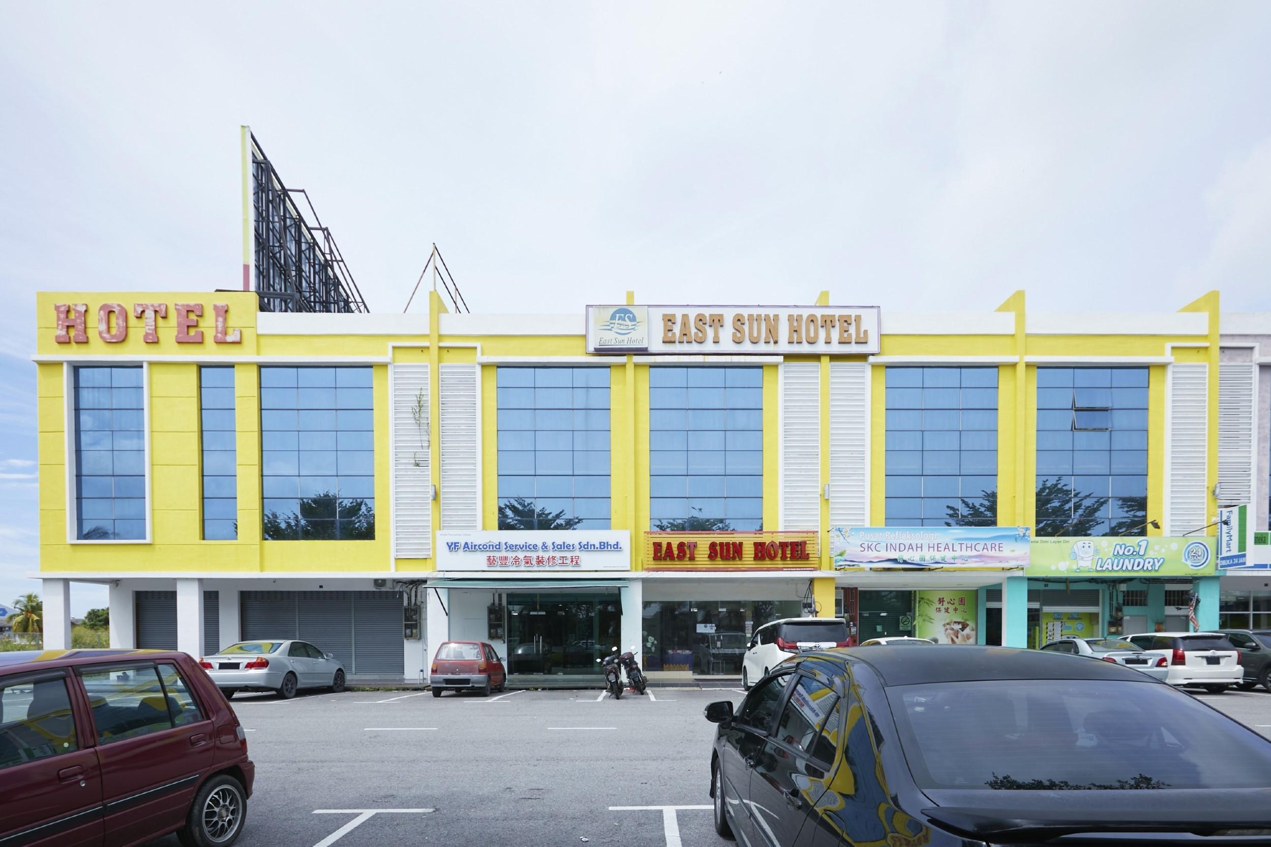 East Sun Hotel Sekinchan Exterior photo