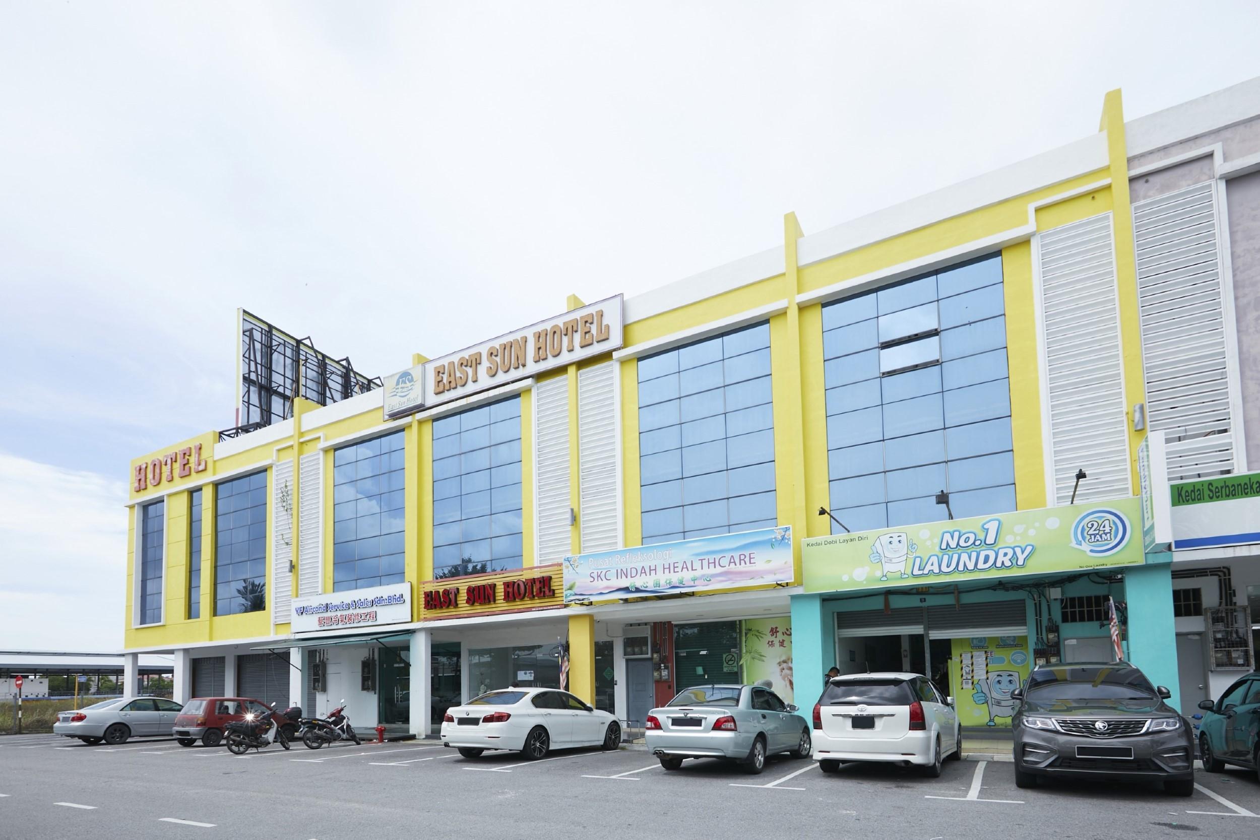 East Sun Hotel Sekinchan Exterior photo